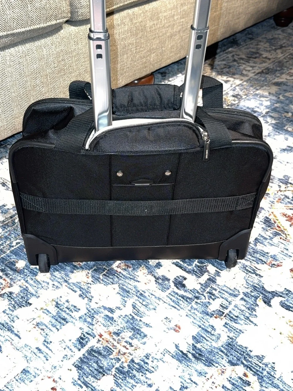 NWT DELSEY PARIS HELIUM FUSION BLACK TROLLEY TOTE LUGGAGE TRAVEL BAG